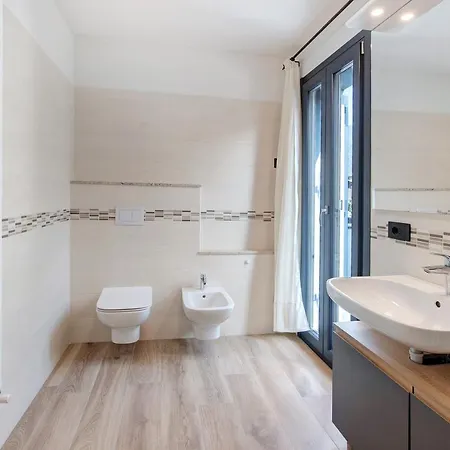 Panorama Gaudi Apartment Grosio